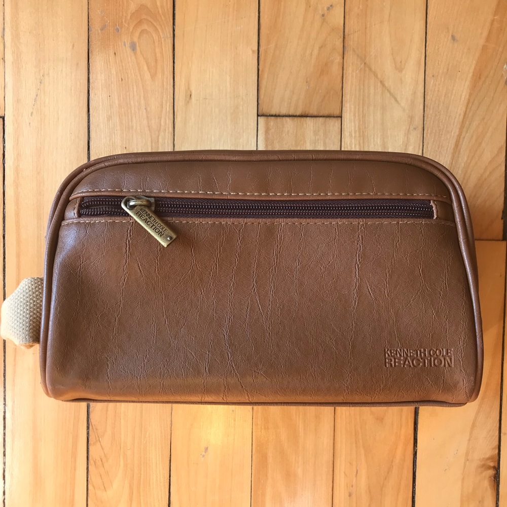 Kenneth Cole reaction Men’s Dopp bag